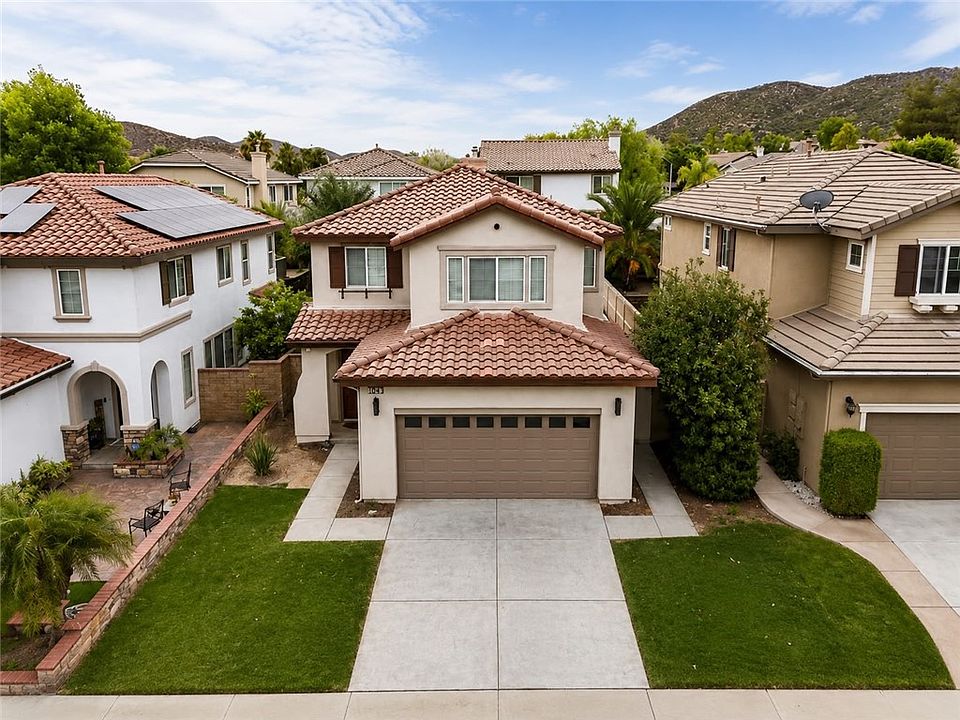 1st image of 32574 Wildflower Dr
