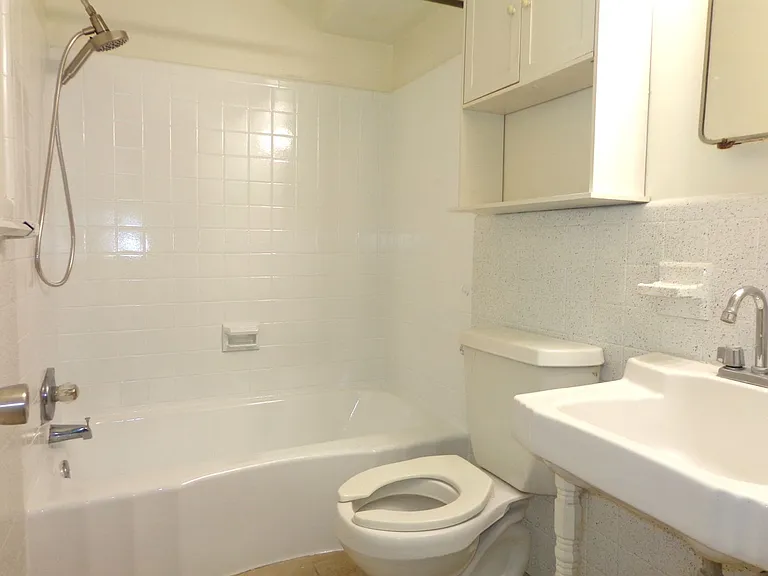 2020 E Ocean View Ave — Photo 21