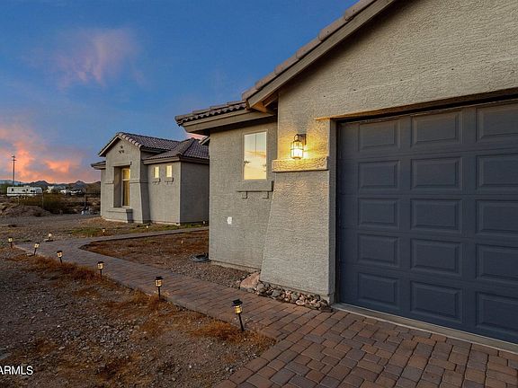 5th image of 16747 W Wildflower Dr