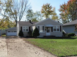 257 Hilliard Rd, Elyria, OH 44035