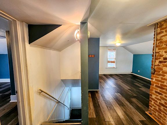 3rd image of 328 College Ave #1/2