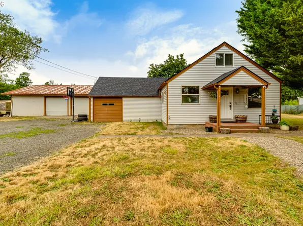 24723 Warthen Rd, Elmira, OR 97437