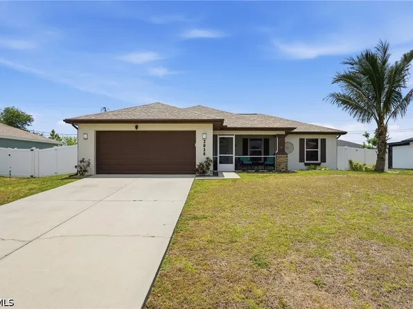 2038 NE 24th Ter, Cape Coral, FL 33909