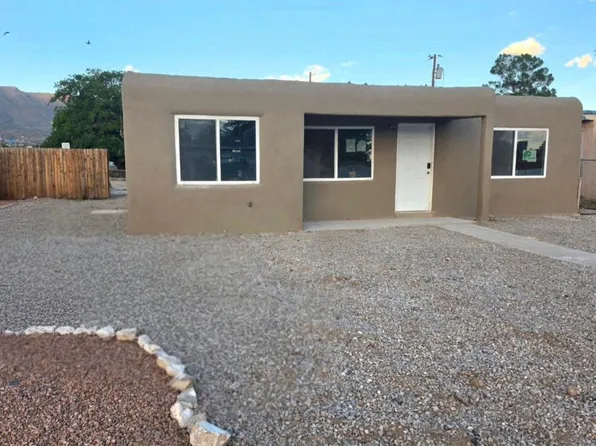 2006 Florida Ave, Alamogordo, NM 88310