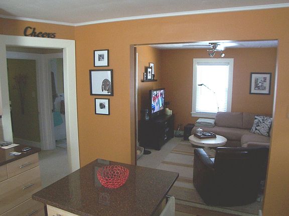 Open to dining, could be 3rd BR again.