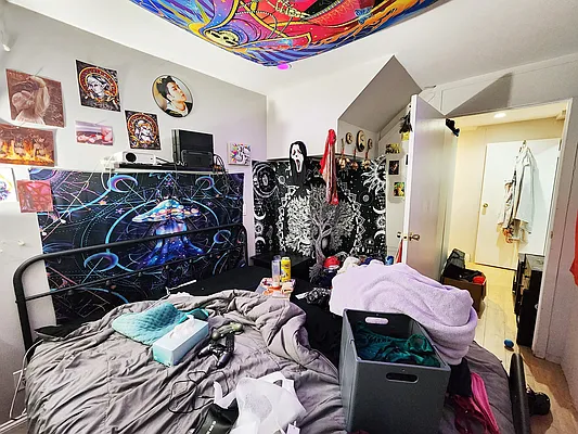 Rented by Voro New York | media 7