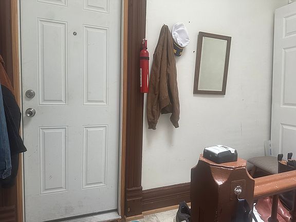 Entrance to apartment from hall/stairway