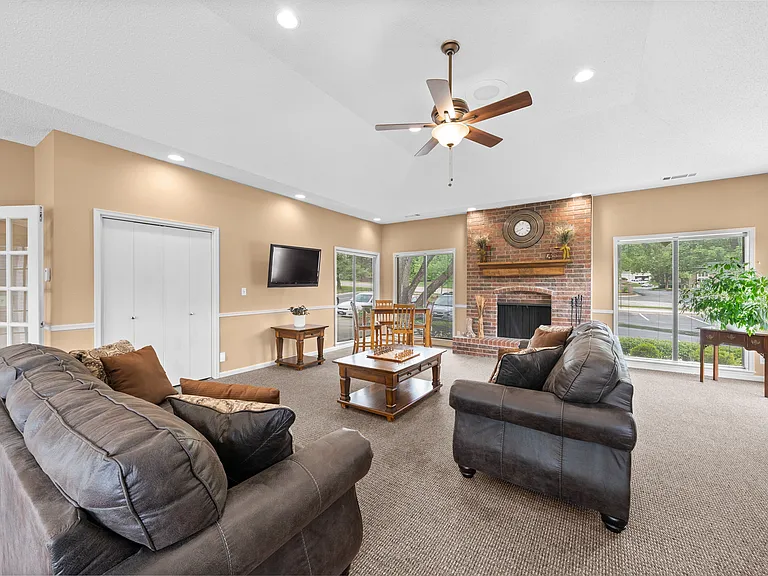 11701 W 105th St — Photo 37