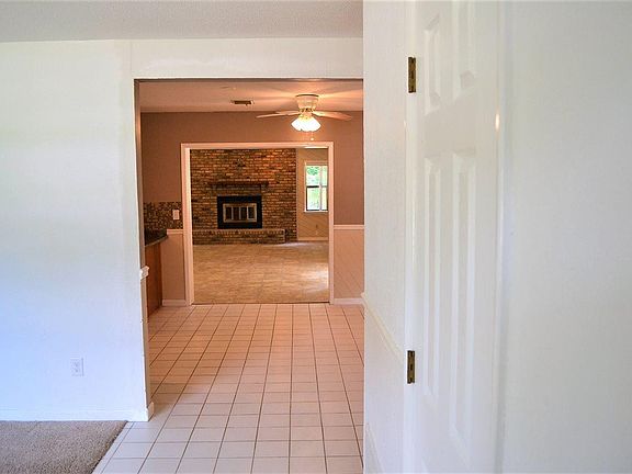 5th image of 7106 Whirlybird Ave