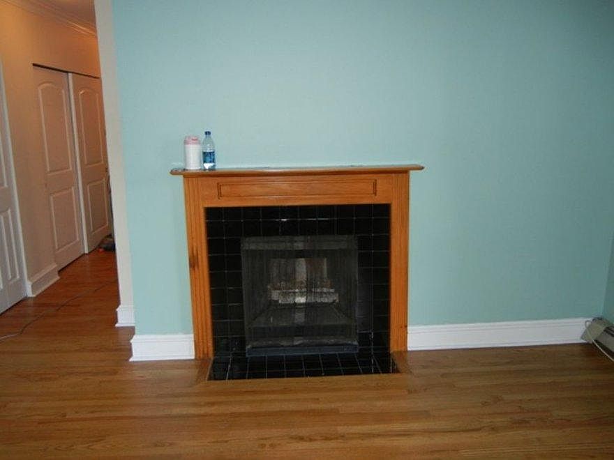1st image of 630 W Waveland Ave APT 1A