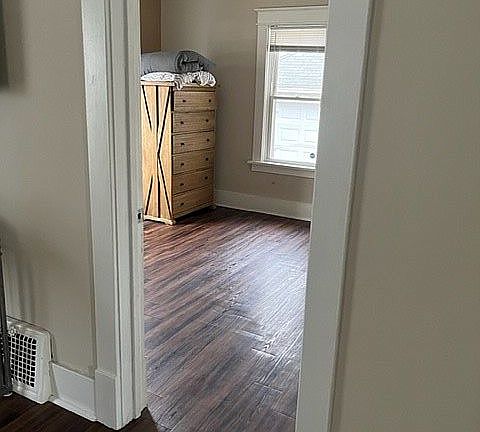 5th image of 612 Ada St