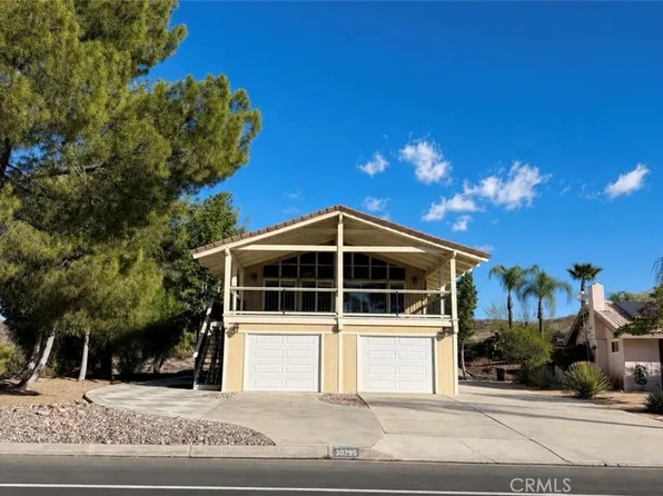 30295 Longhorn Dr, Canyon Lake, CA 92587