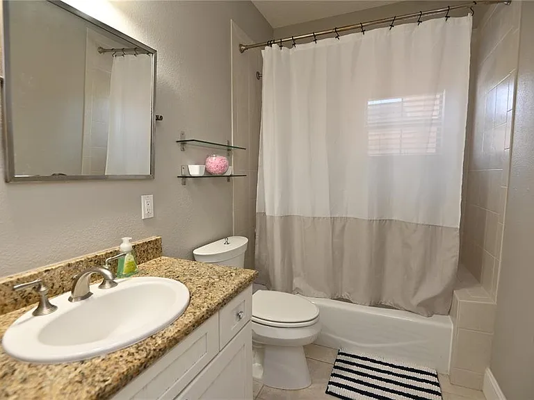 2201 Soho Bay Ct — Photo 11