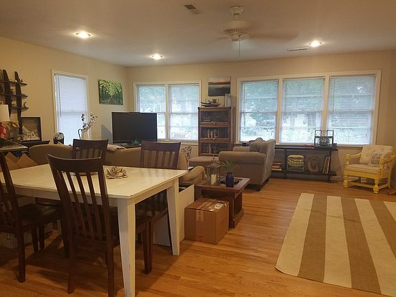 dinning room/living room