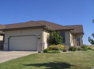 1108 Heather Ln, Platteville, WI 53818