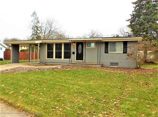 2520 Gay Ln, Lansing, MI 48912