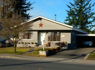 1346 Main St, Lynden, WA 98264
