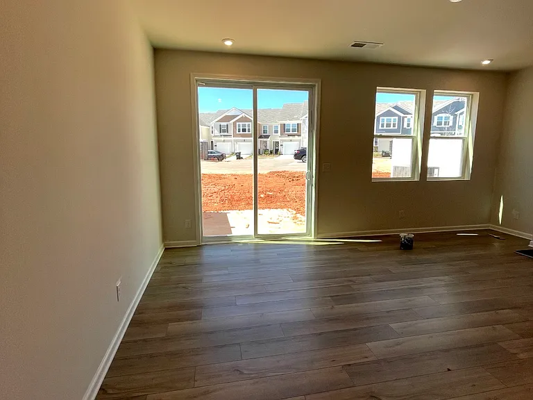 1132 Bigelow St — Photo 5