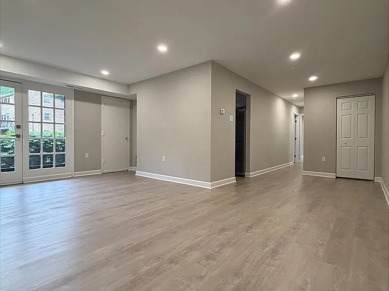 5931 Quantrell Ave #101 — Photo 3