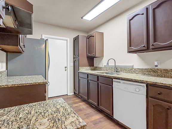 5th image of 1219 BOLING BROOK ST