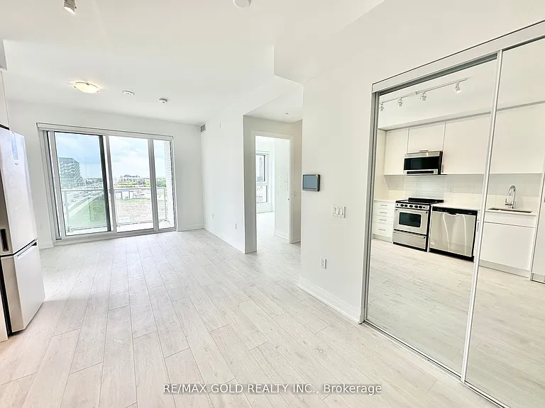 412 Silver Maple Rd #515 — Photo 9