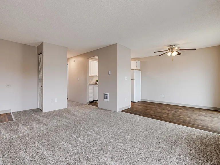 Moreland Place Apartments — Photo 27