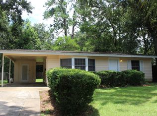2004 Karen Ln, Tallahassee, FL 32304