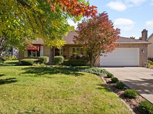 1222 Averill Dr, Batavia, IL 60510