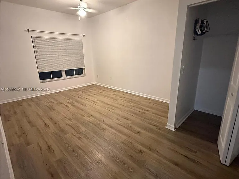 4003 Santa Maria Dr #101 — Photo 3