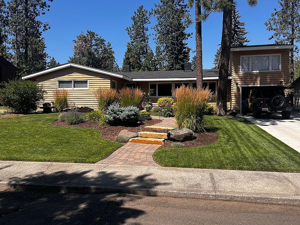 2nd image of 1605 E 39th Ave