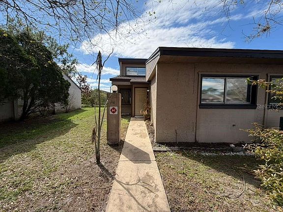2nd image of 118 DAHLIA VILLAGE CIRCLE #79