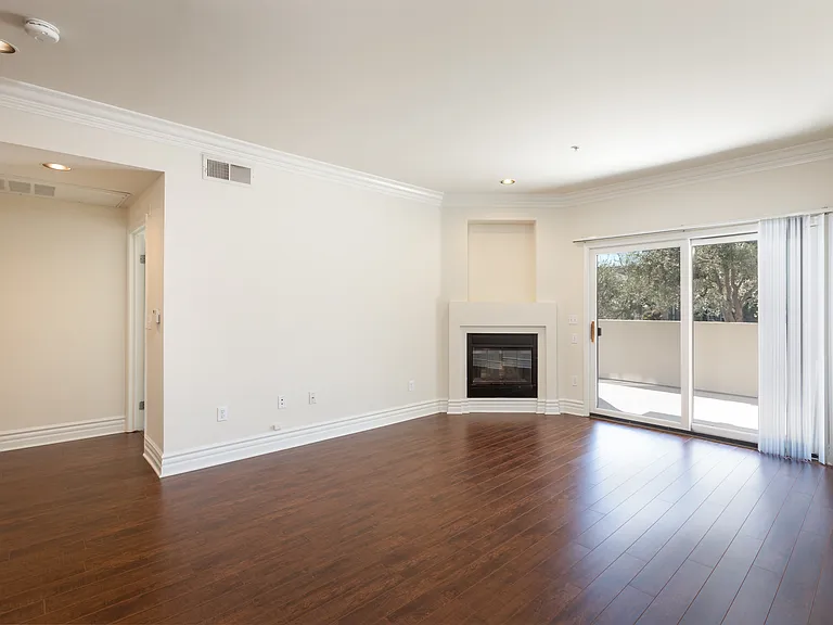 4500 Ledge — Photo 16