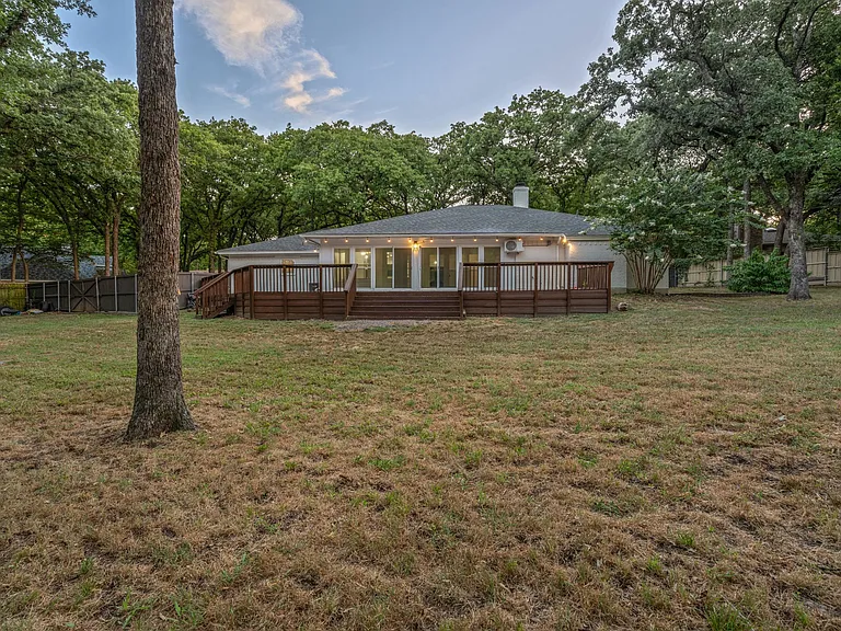 1015 Cimarron Cir — Photo 29