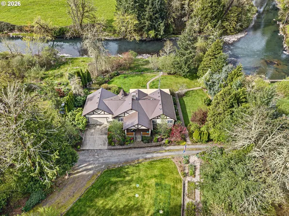 39428 Jasper Lowell Rd, Lowell, OR 97452