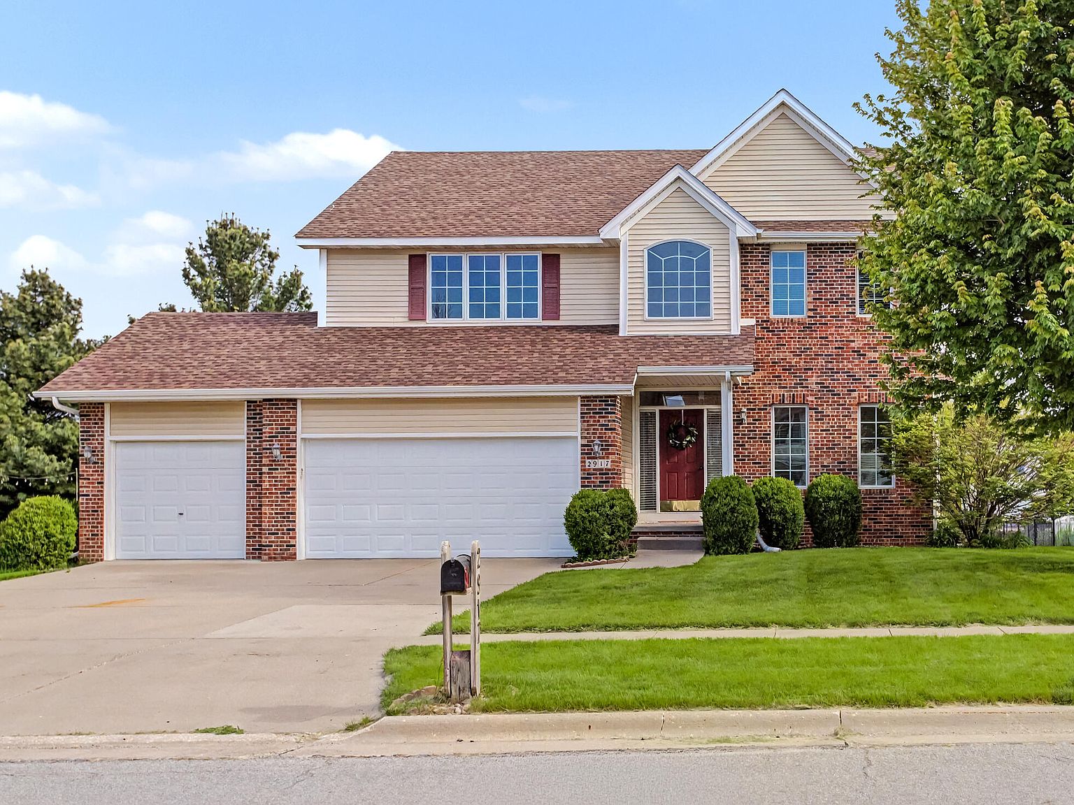 2917 Bayberry Rd, Ames, IA 50014 | MLS #70064 | Zillow