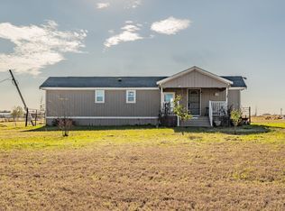 1080 Crow Ln, Terrell, TX 75161
