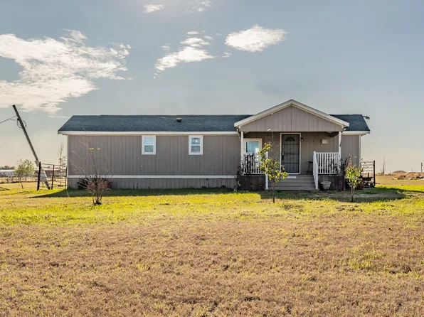 1080 Crow Ln, Terrell, TX 75161