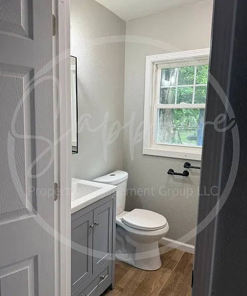 7411 Montgall Ave — Photo 5