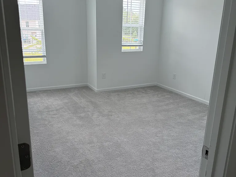 Upstairs bedroom 2