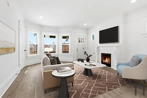 2 bed, $1,250 — Photo 3