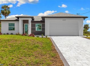 1337 NE 33rd St, Cape Coral, FL 33909