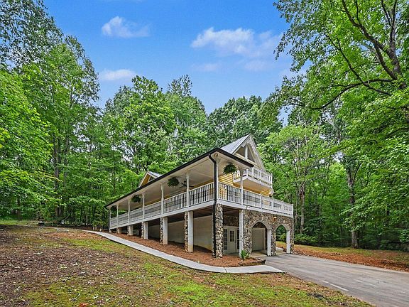 2nd image of 3661 Sandy Creek Rd