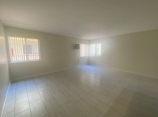 Tarzana Terrace Apartments, Tarzana, CA 91356