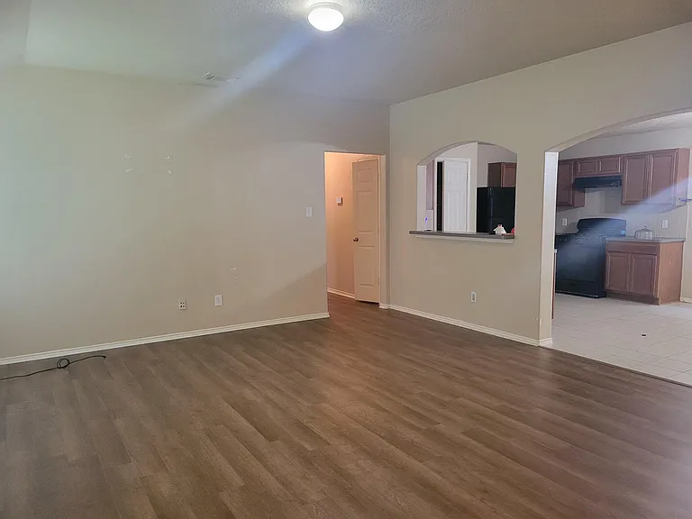 7206 Cypress Prairie Dr — Photo 2