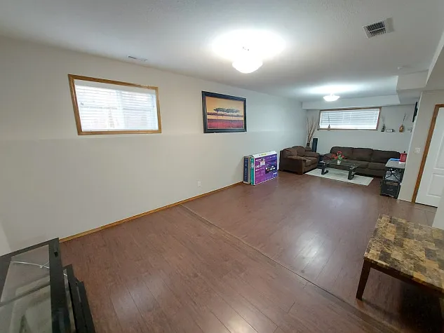 7 Oxley Close — Photo 14