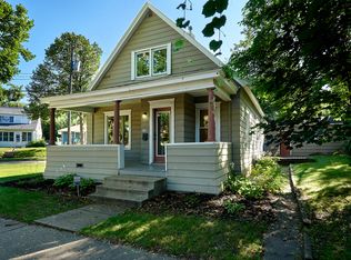 894 23rd Ave SE, Minneapolis, MN 55414