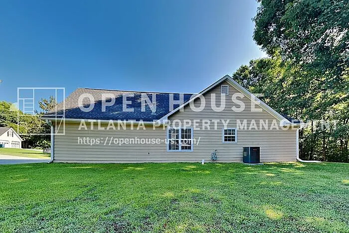 70 Leighs Grove Way — Photo 18