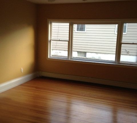 2nd image of 21 East Ave