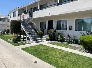6215 Cedar St #B, Huntington Park, CA 90255