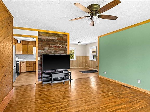 5th image of 5433 Edwardson Rd